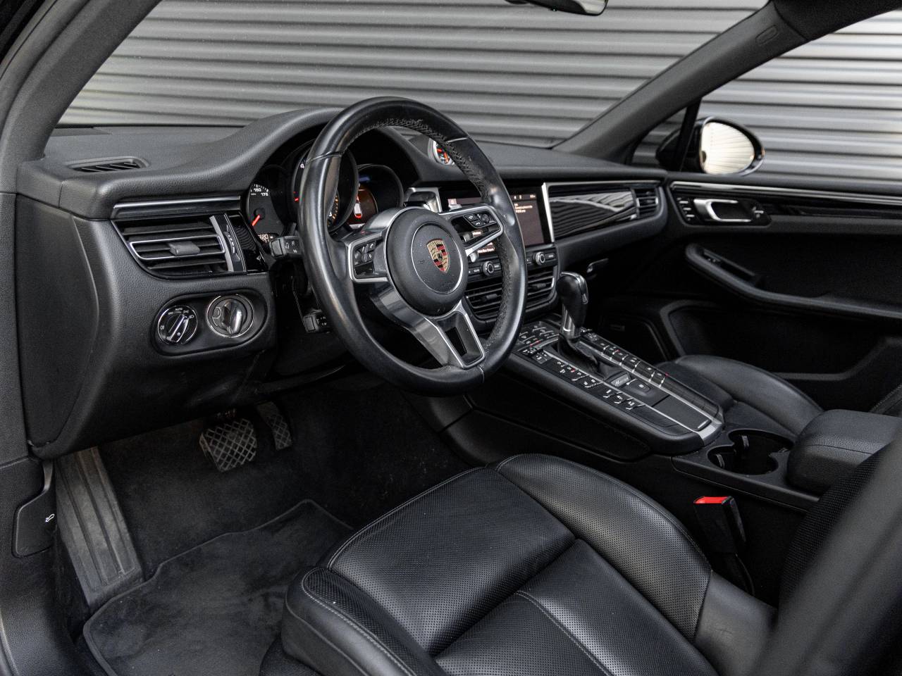 2020 Porsche Macan Macan