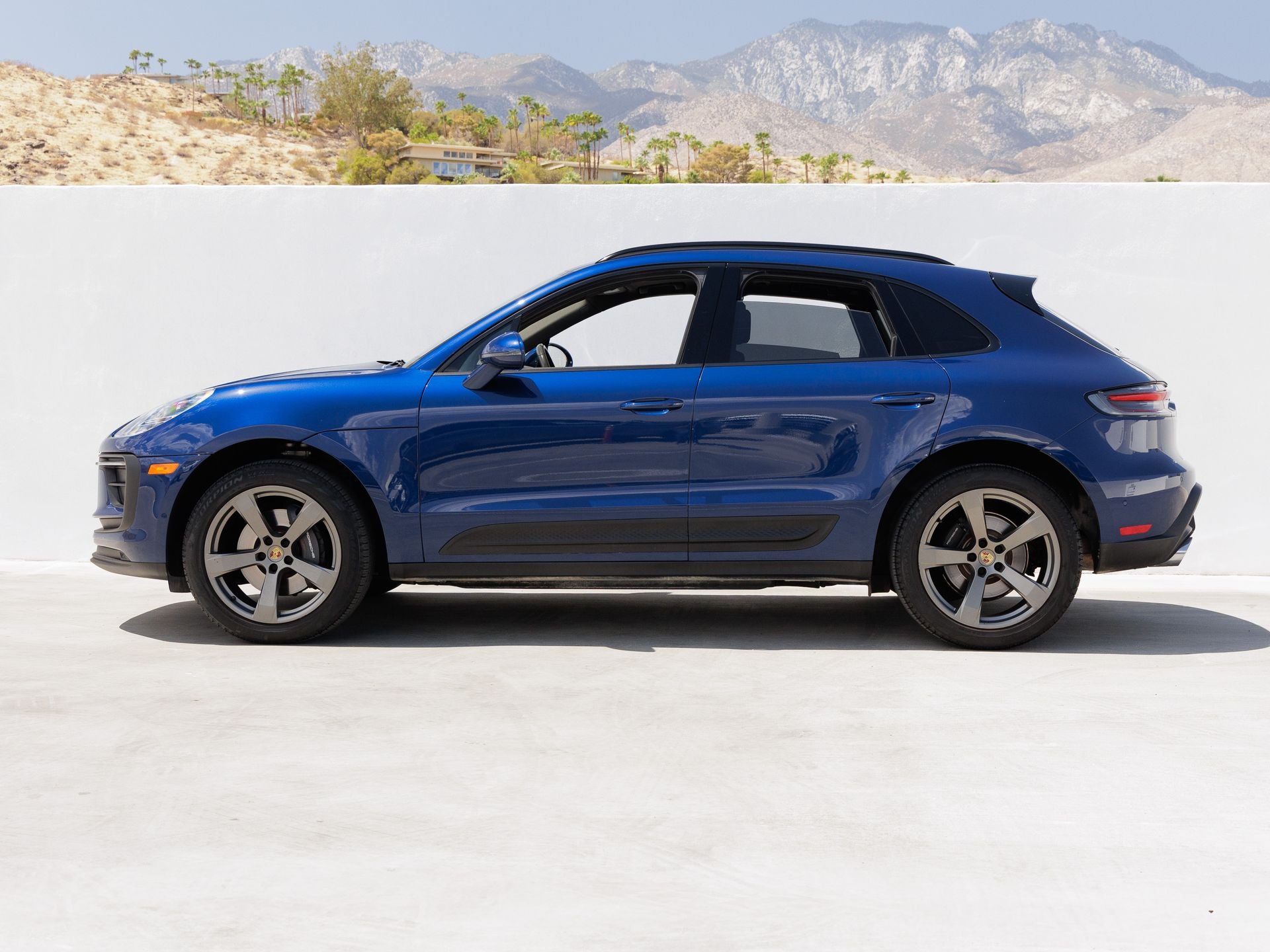 2022 Porsche Macan Macan
