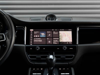 2022 Porsche Macan Macan