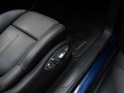 2022 Porsche Macan Macan