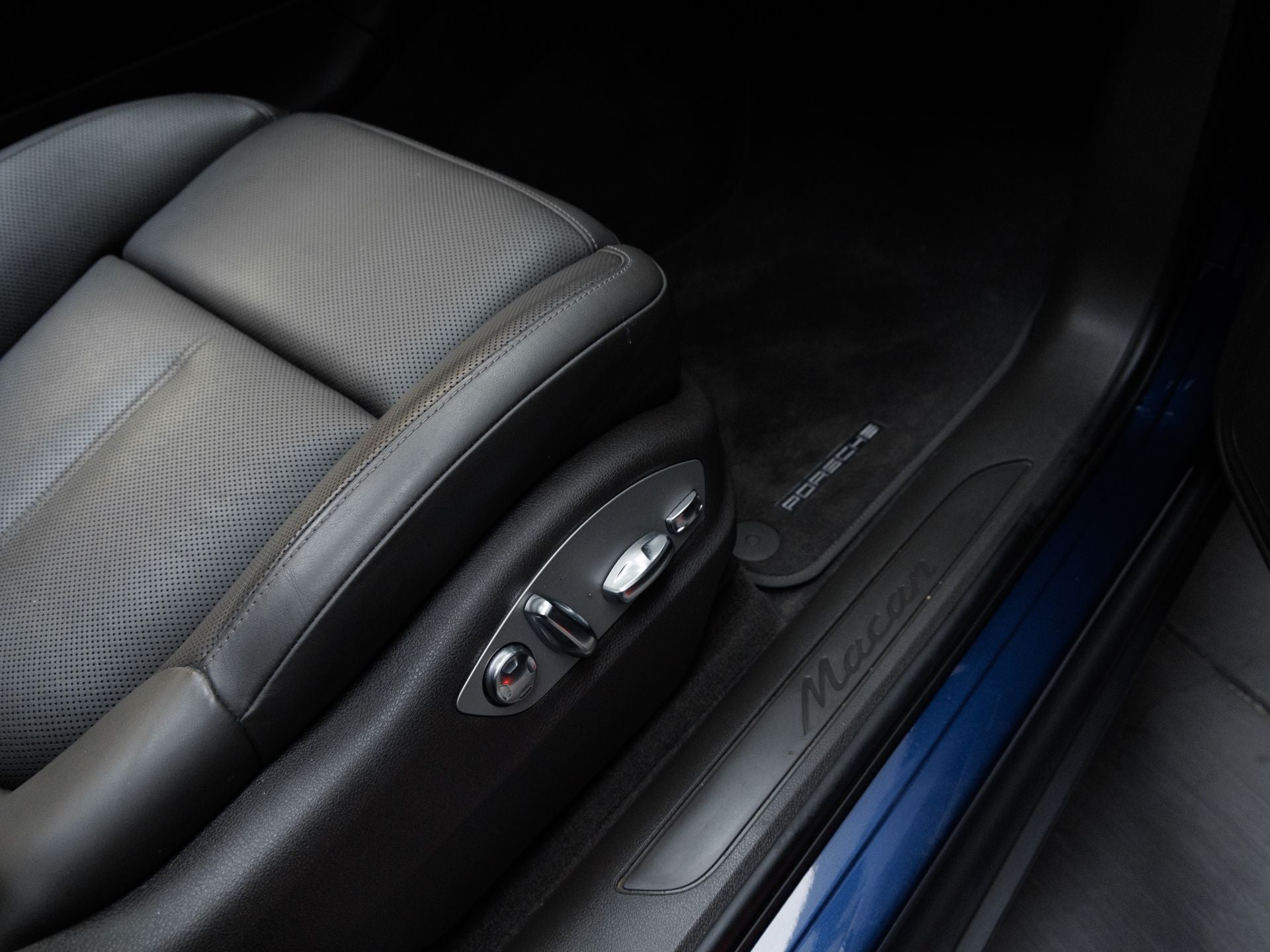 2022 Porsche Macan Macan