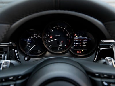 2025 Porsche Macan Macan