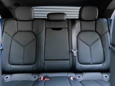 2025 Porsche Macan Macan