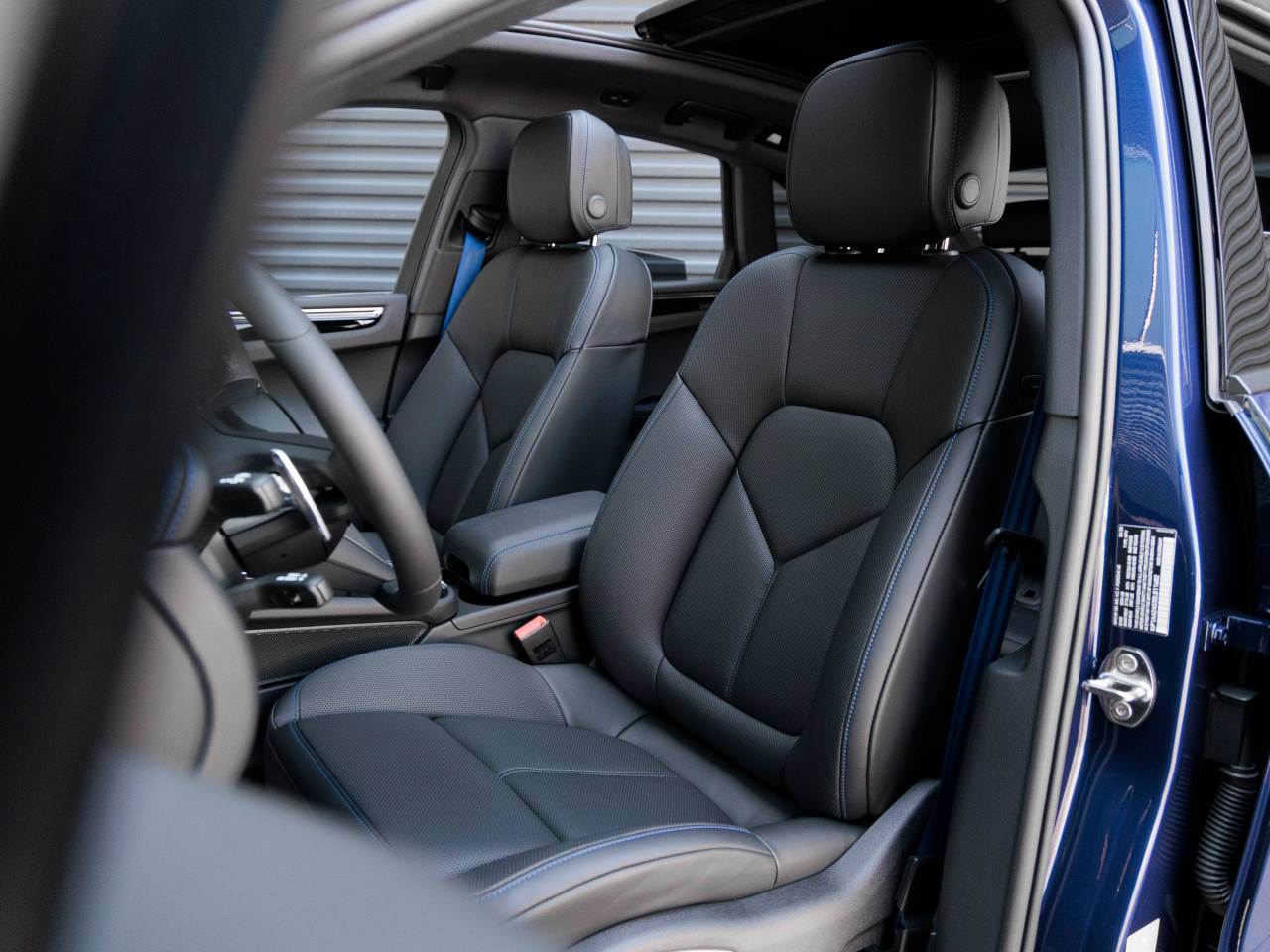 2025 Porsche Macan Macan