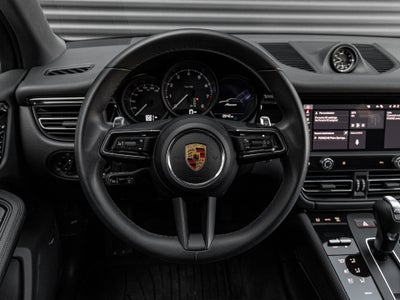 2025 Porsche Macan Macan