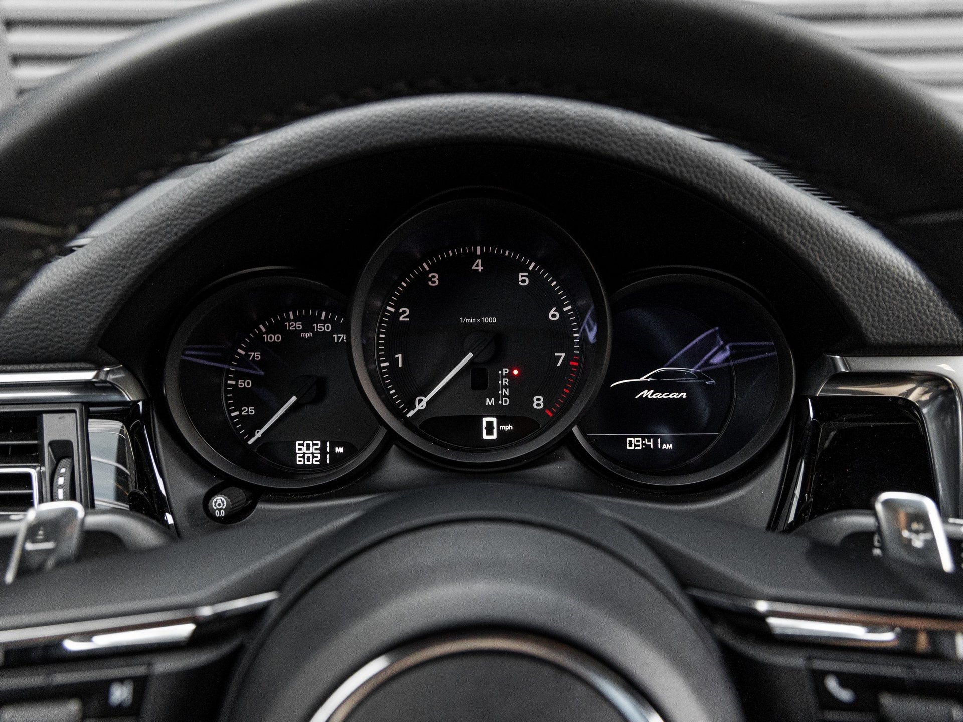 2025 Porsche Macan Macan