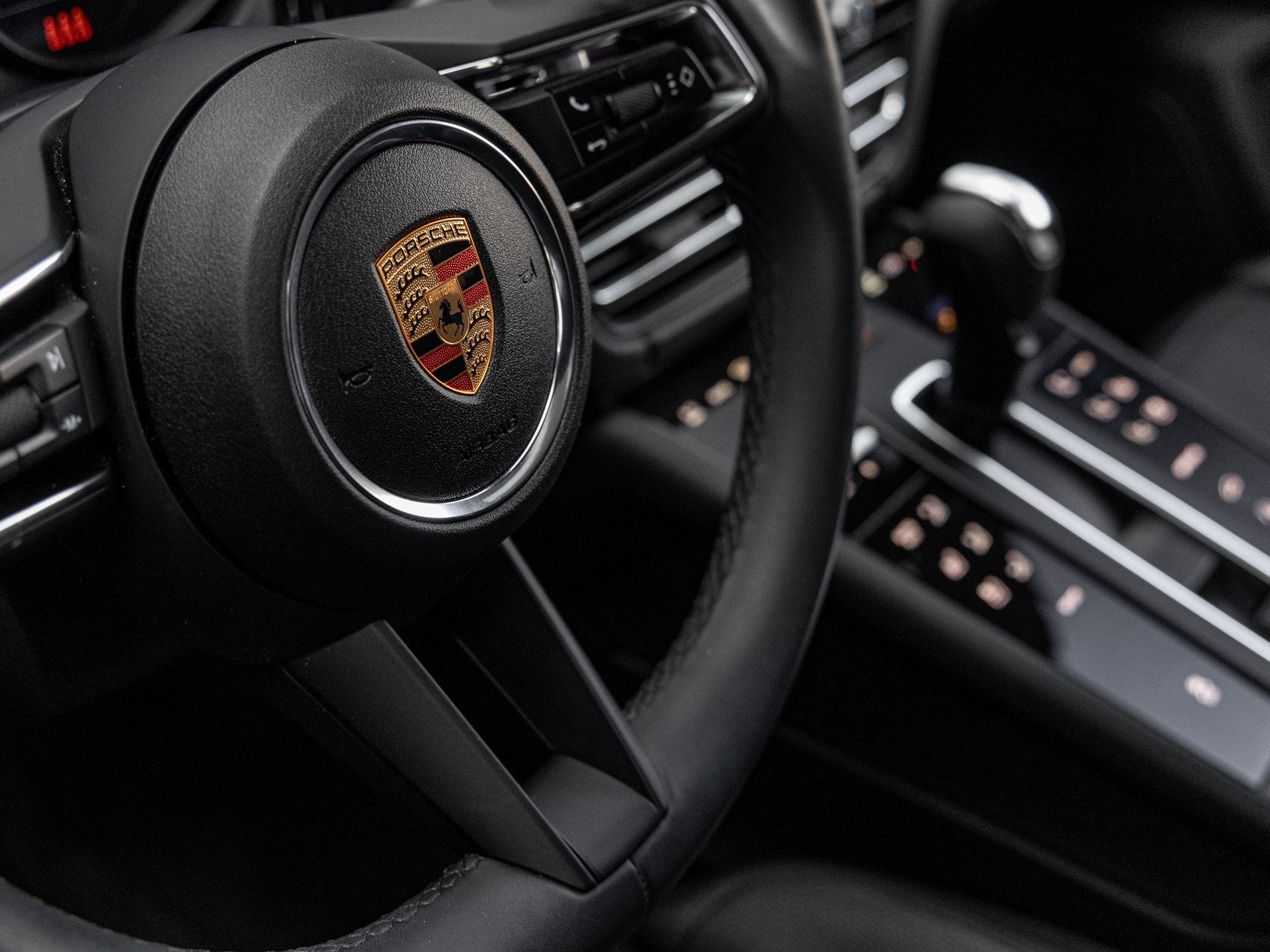 2025 Porsche Macan Macan