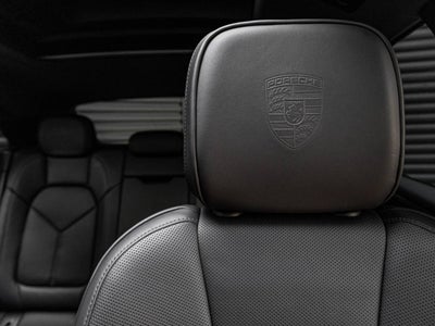 2025 Porsche Macan Macan