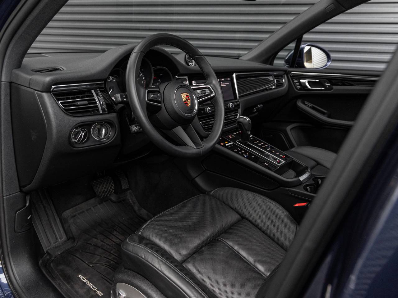 2025 Porsche Macan Macan