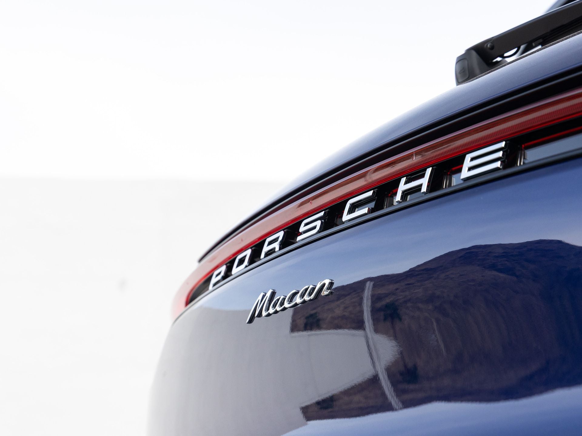 2026 Porsche Macan Macan