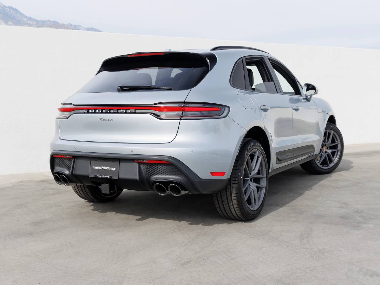 2026 Porsche Macan Macan