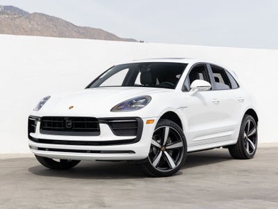 2026 Porsche Macan Base