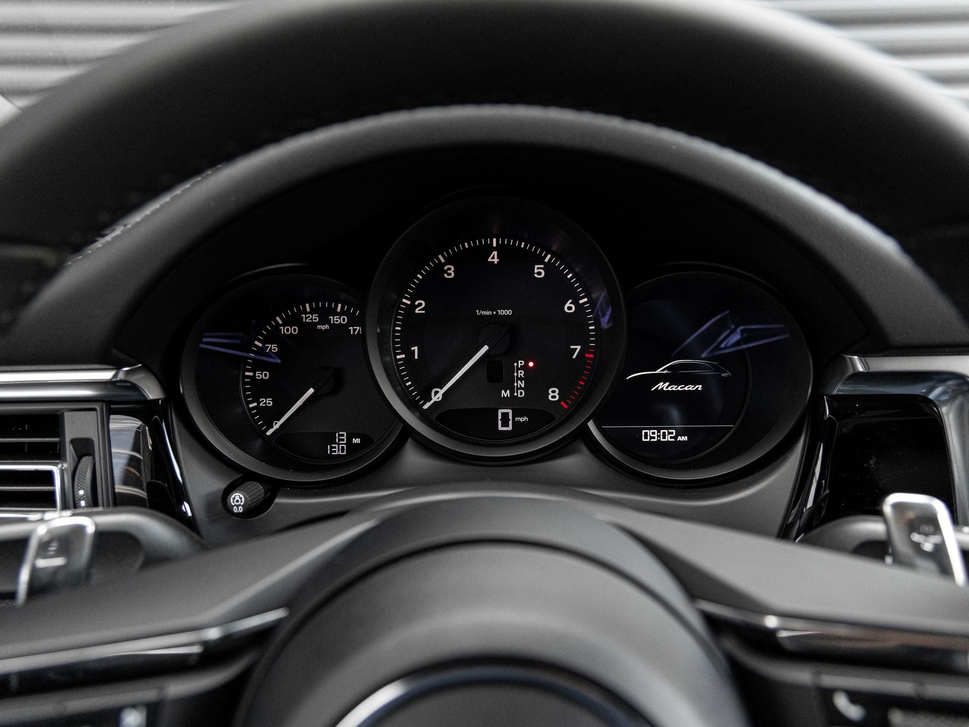 2026 Porsche Macan Base