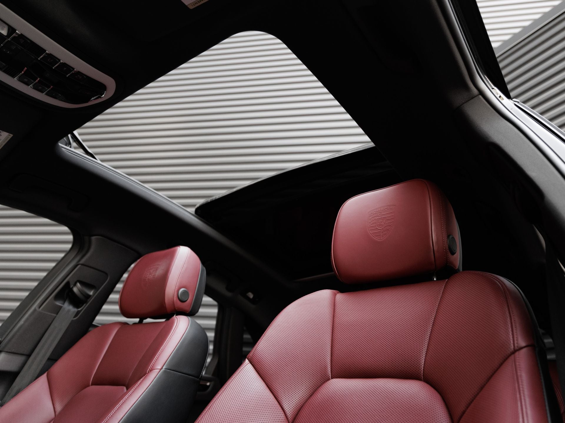 2023 Porsche Macan Macan T (MY23)