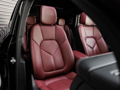 2023 Porsche Macan Macan T (MY23)