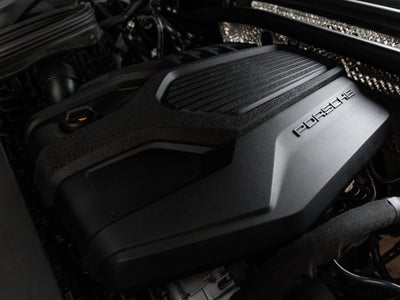 2023 Porsche Macan Macan T (MY23)