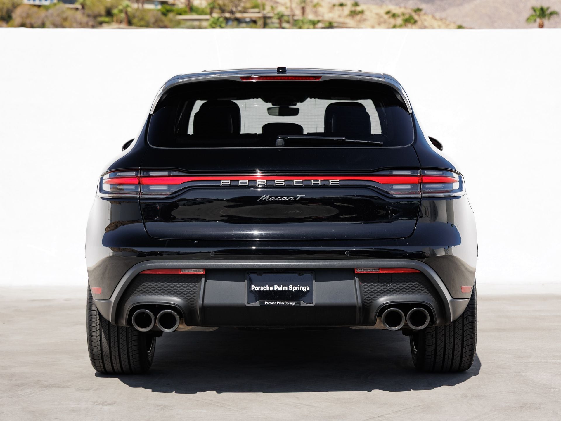 2023 Porsche Macan Macan T (MY23)