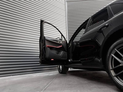 2023 Porsche Macan Macan T (MY23)
