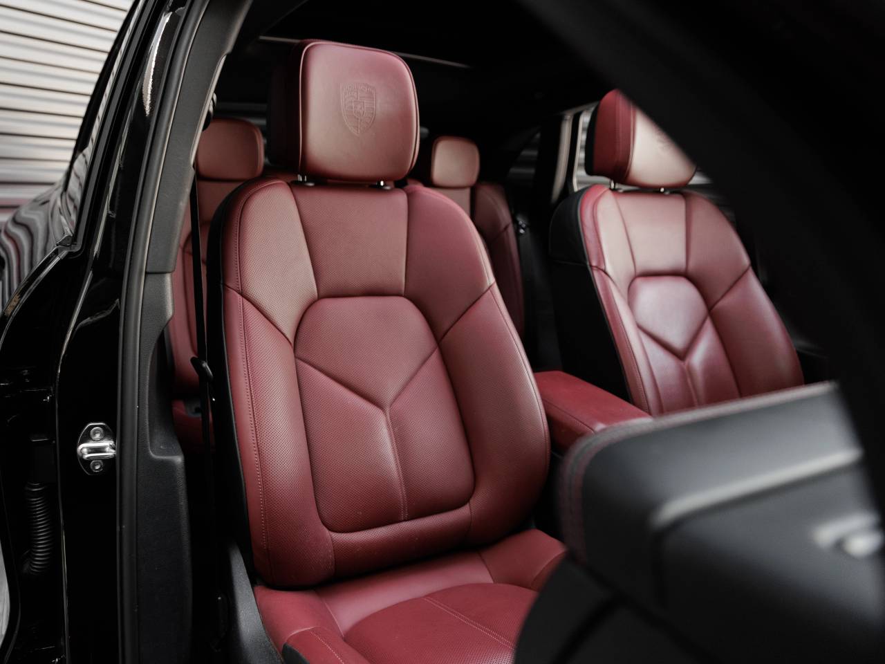 2023 Porsche Macan Macan T (MY23)