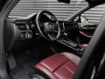 2023 Porsche Macan Macan T (MY23)