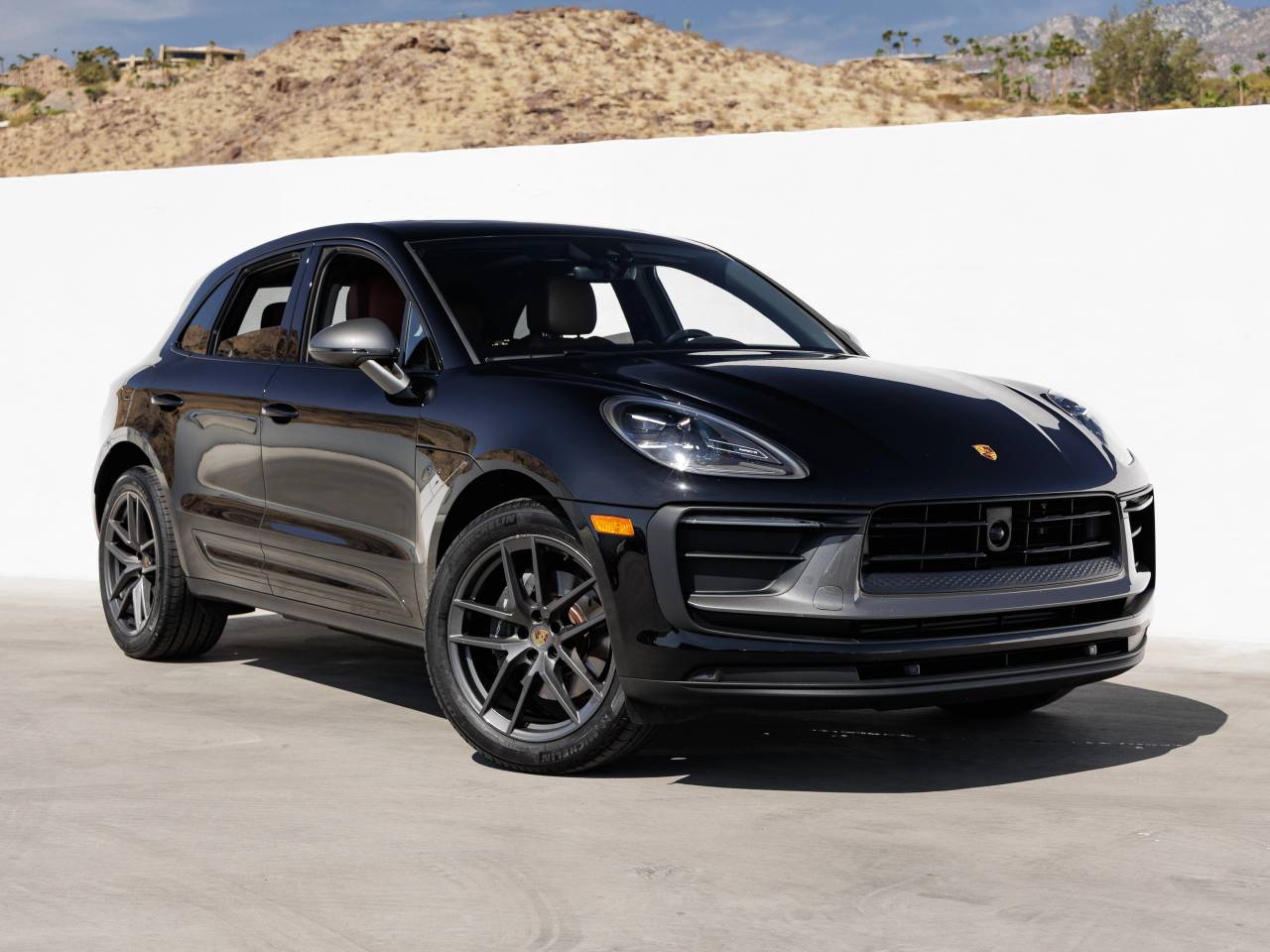 2023 Porsche Macan Macan T (MY23)