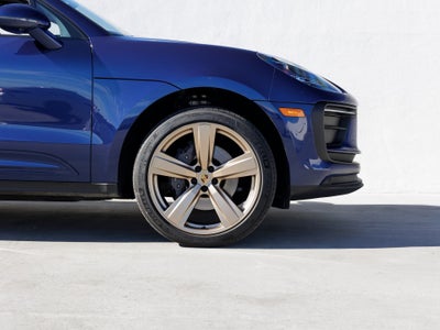 2023 Porsche Macan Macan (MY23)