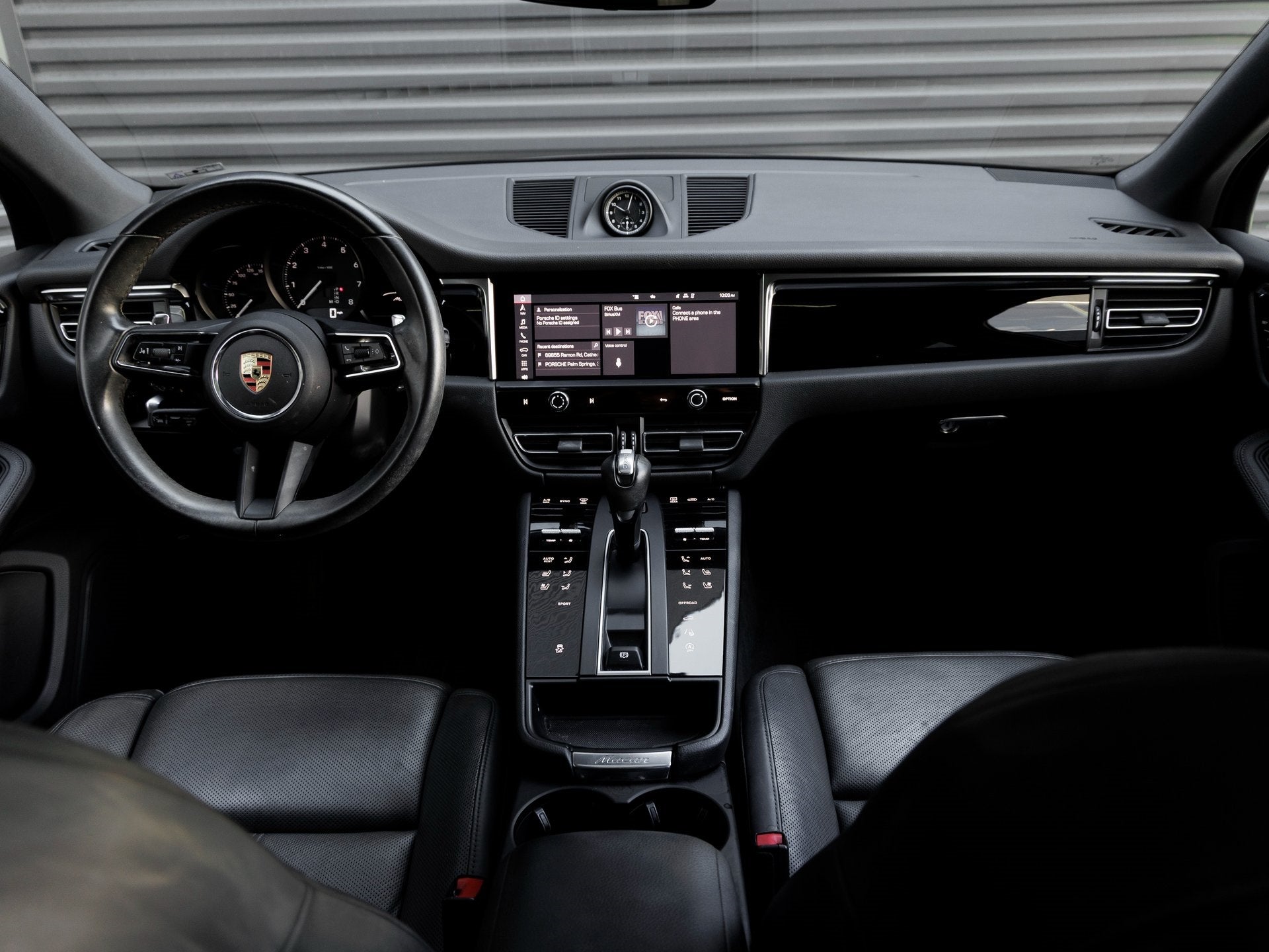 2023 Porsche Macan Macan (MY23)