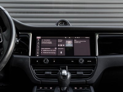 2023 Porsche Macan Macan (MY23)