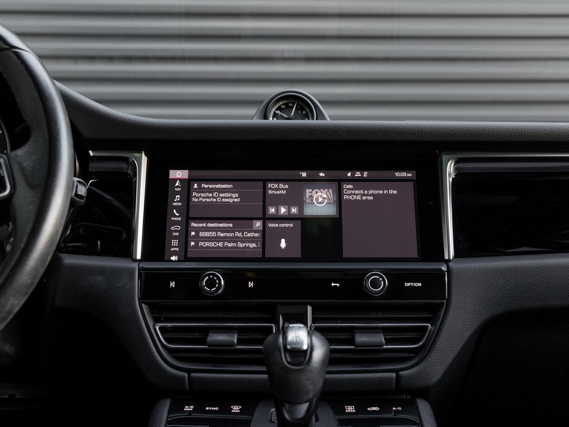 2023 Porsche Macan Macan (MY23)