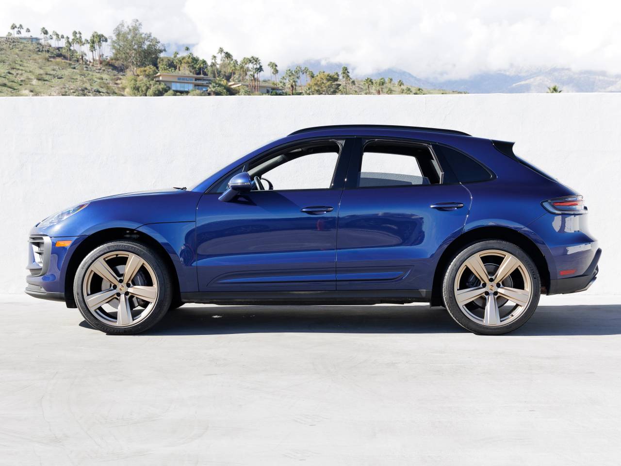 2023 Porsche Macan Macan (MY23)
