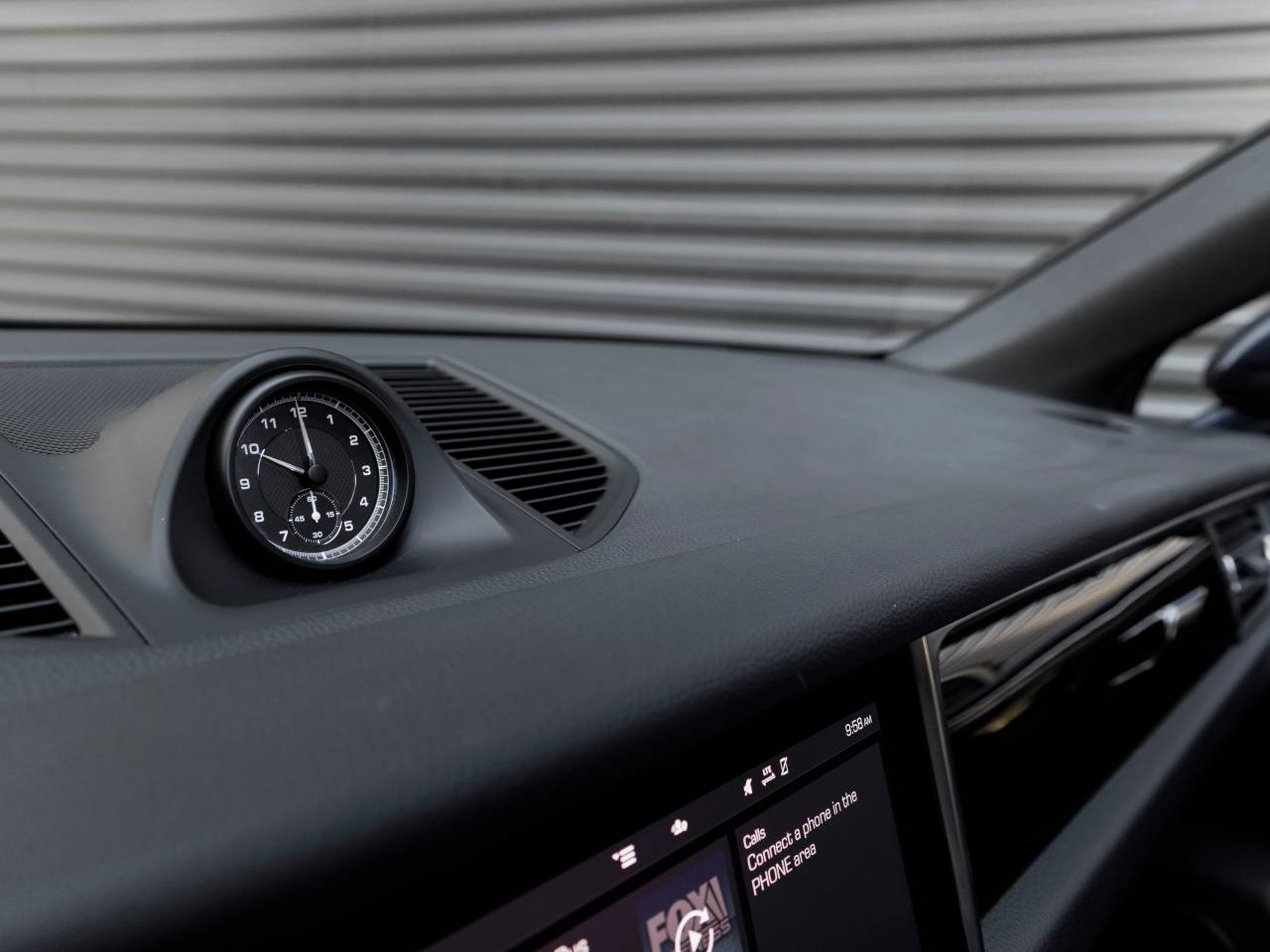 2023 Porsche Macan Macan (MY23)