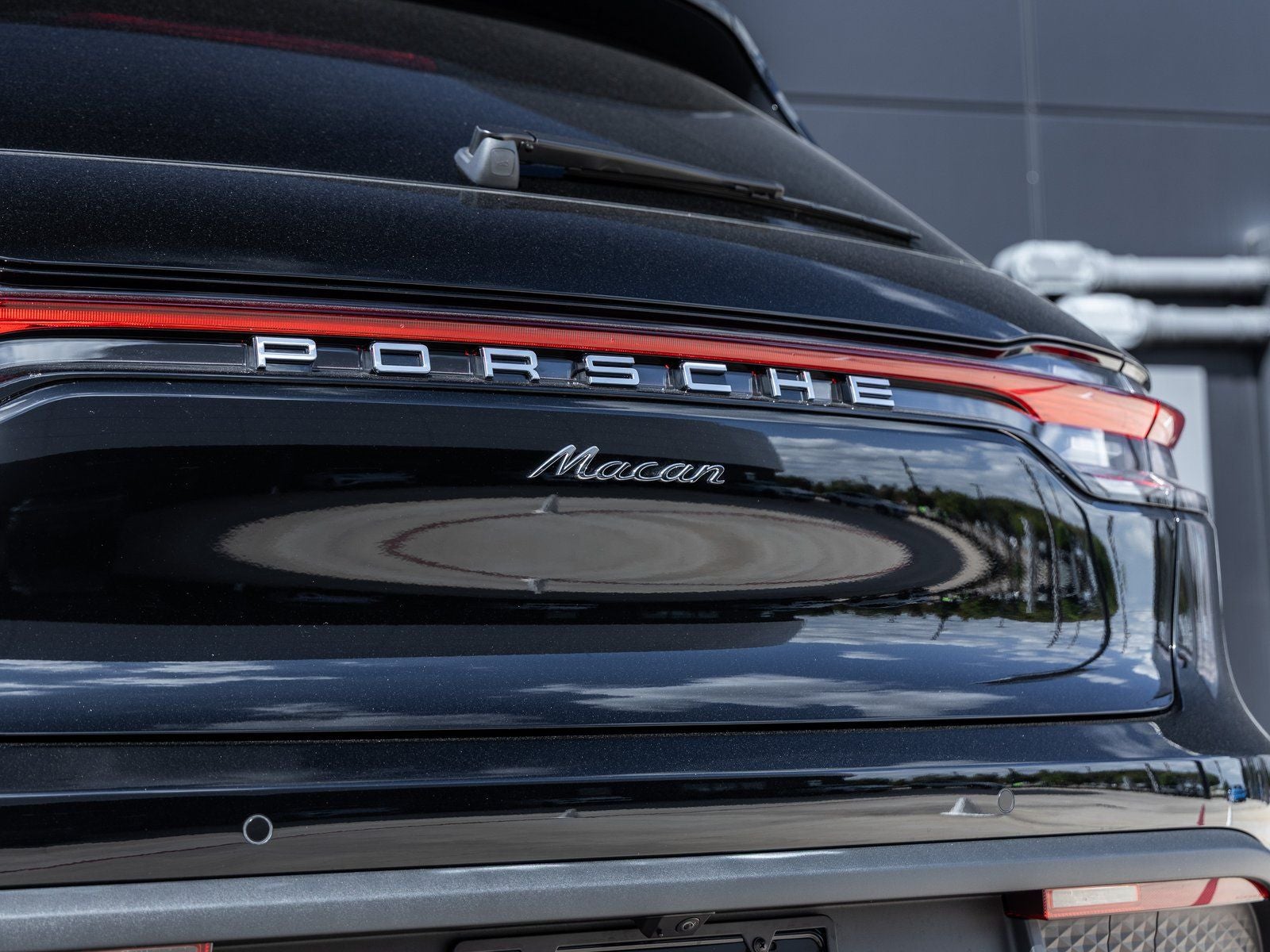 2026 Porsche Macan Macan