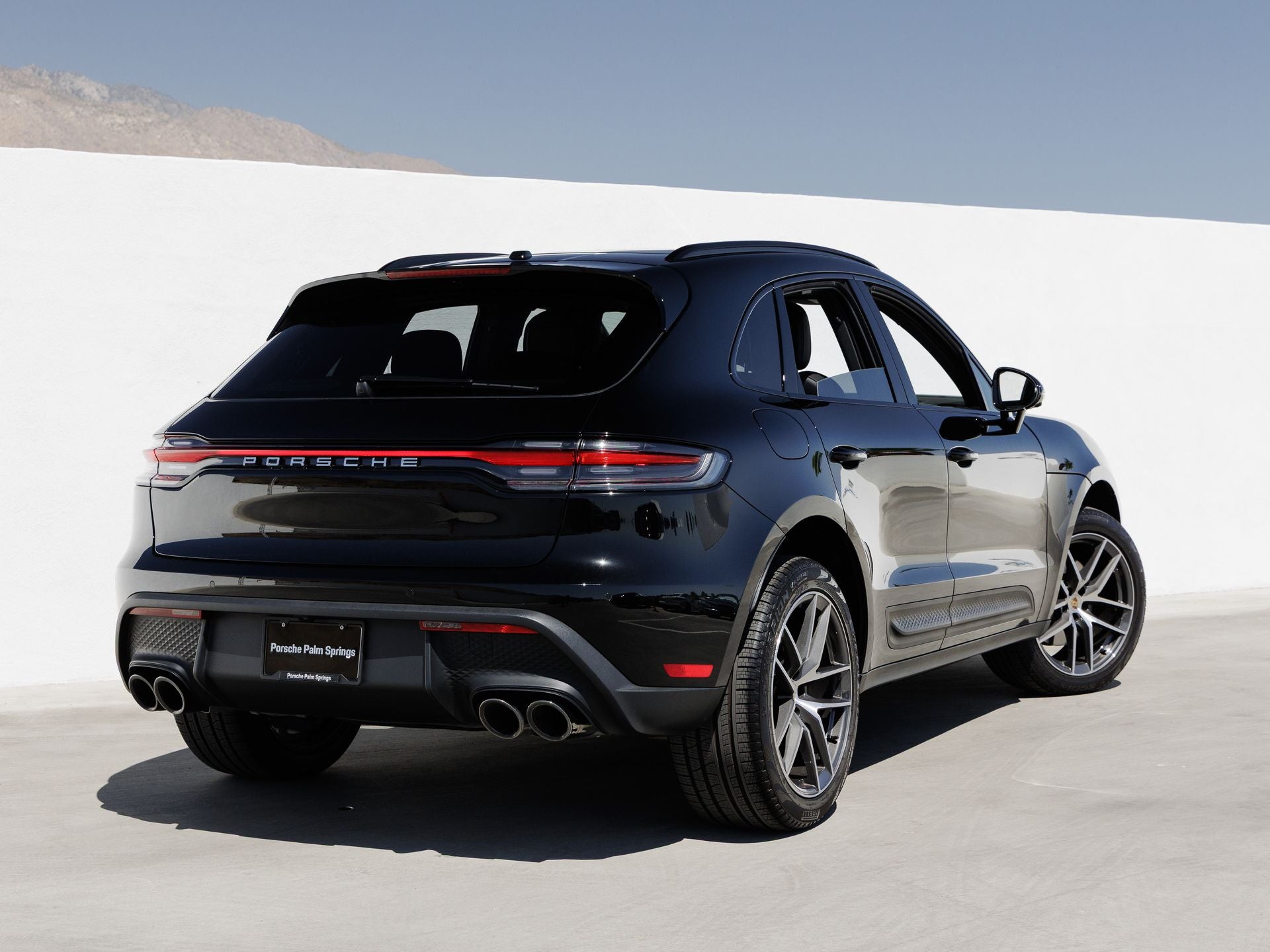 2026 Porsche Macan Macan