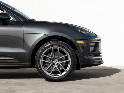 2026 Porsche Macan Macan