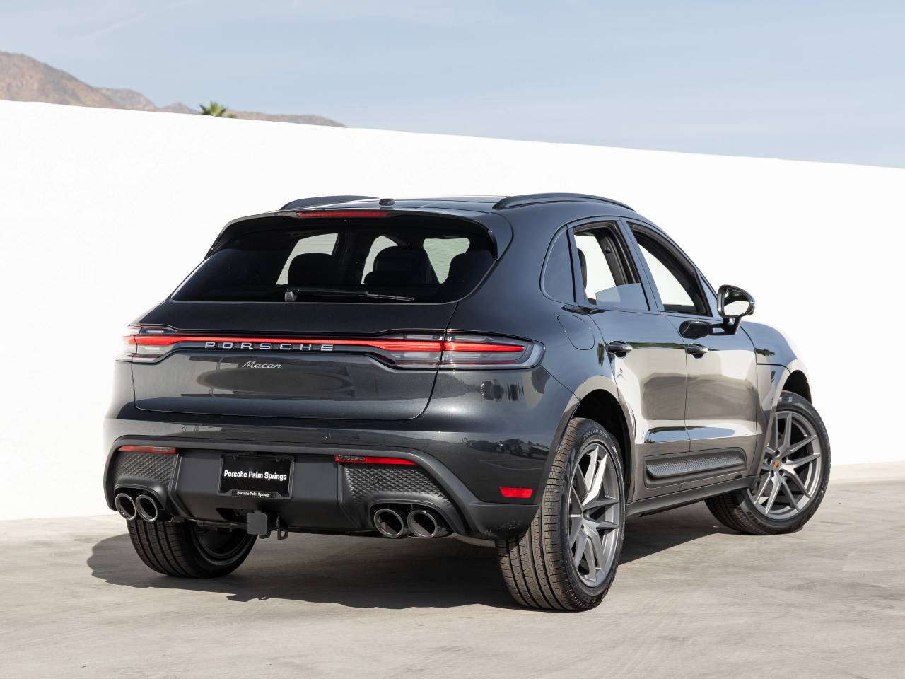2026 Porsche Macan Macan