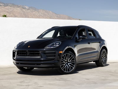 2026 Porsche Macan Base