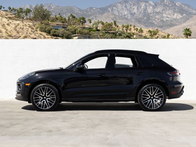 2026 Porsche Macan Base
