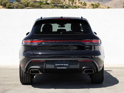 2026 Porsche Macan Base