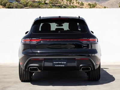 2026 Porsche Macan Base