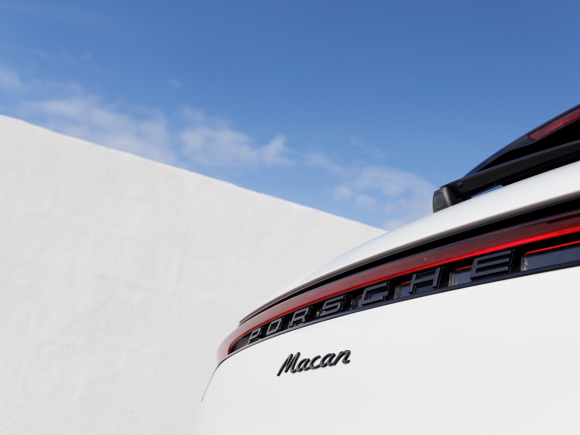 2025 Porsche Macan Macan