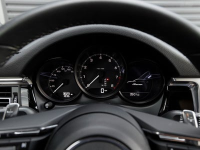 2025 Porsche Macan Macan