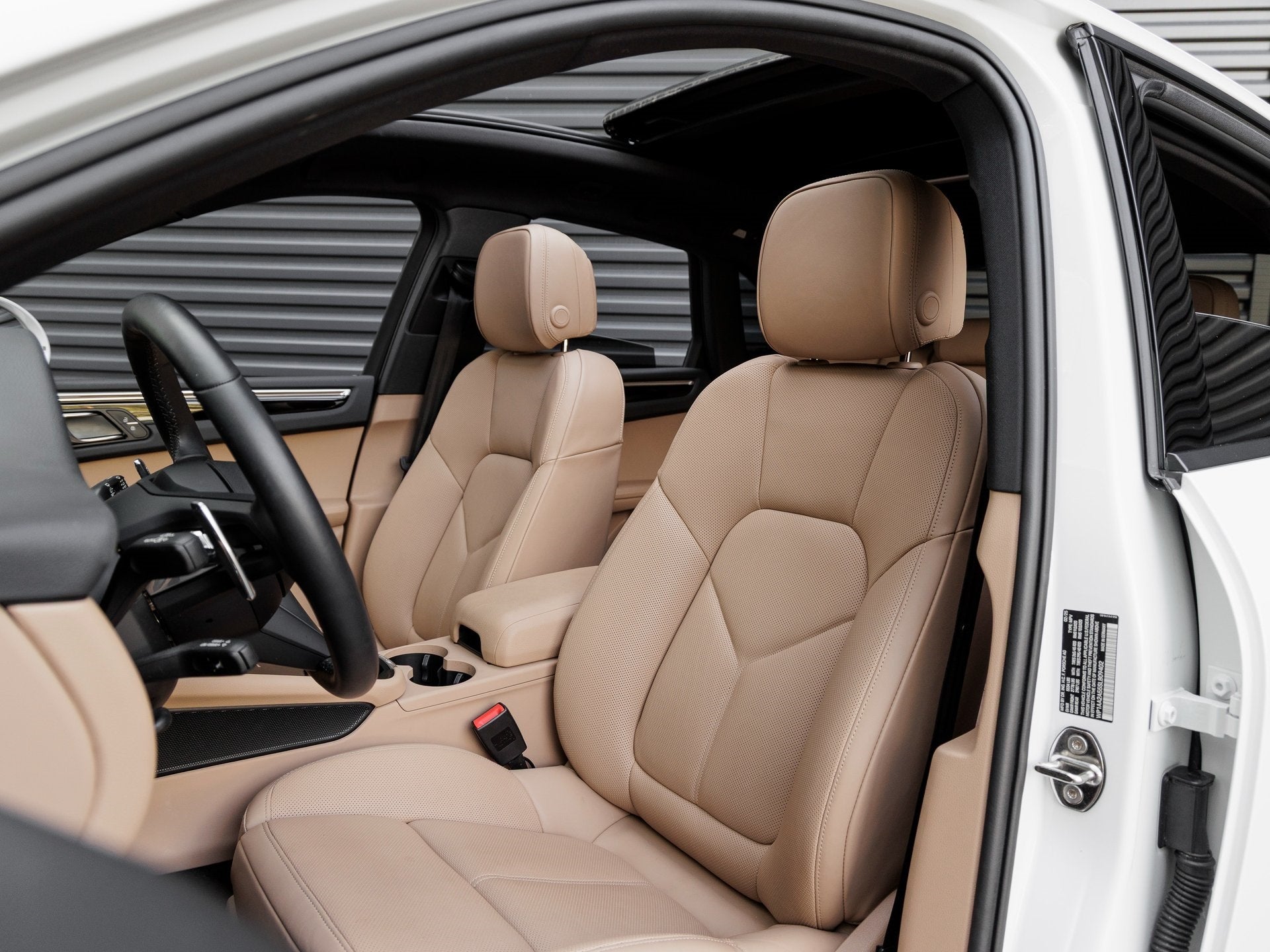 2025 Porsche Macan Macan