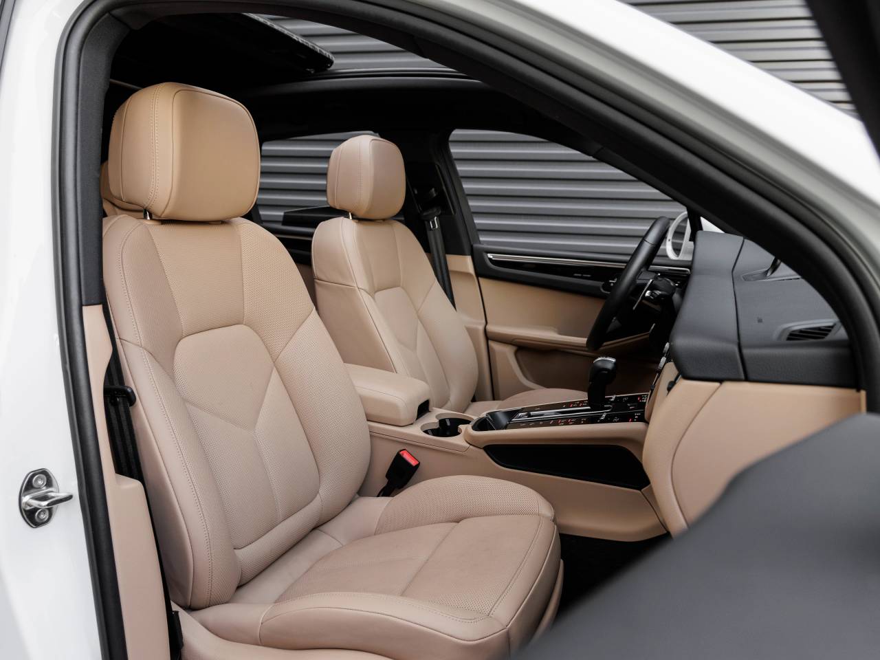 2025 Porsche Macan Macan