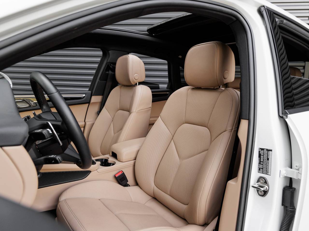 2025 Porsche Macan Macan