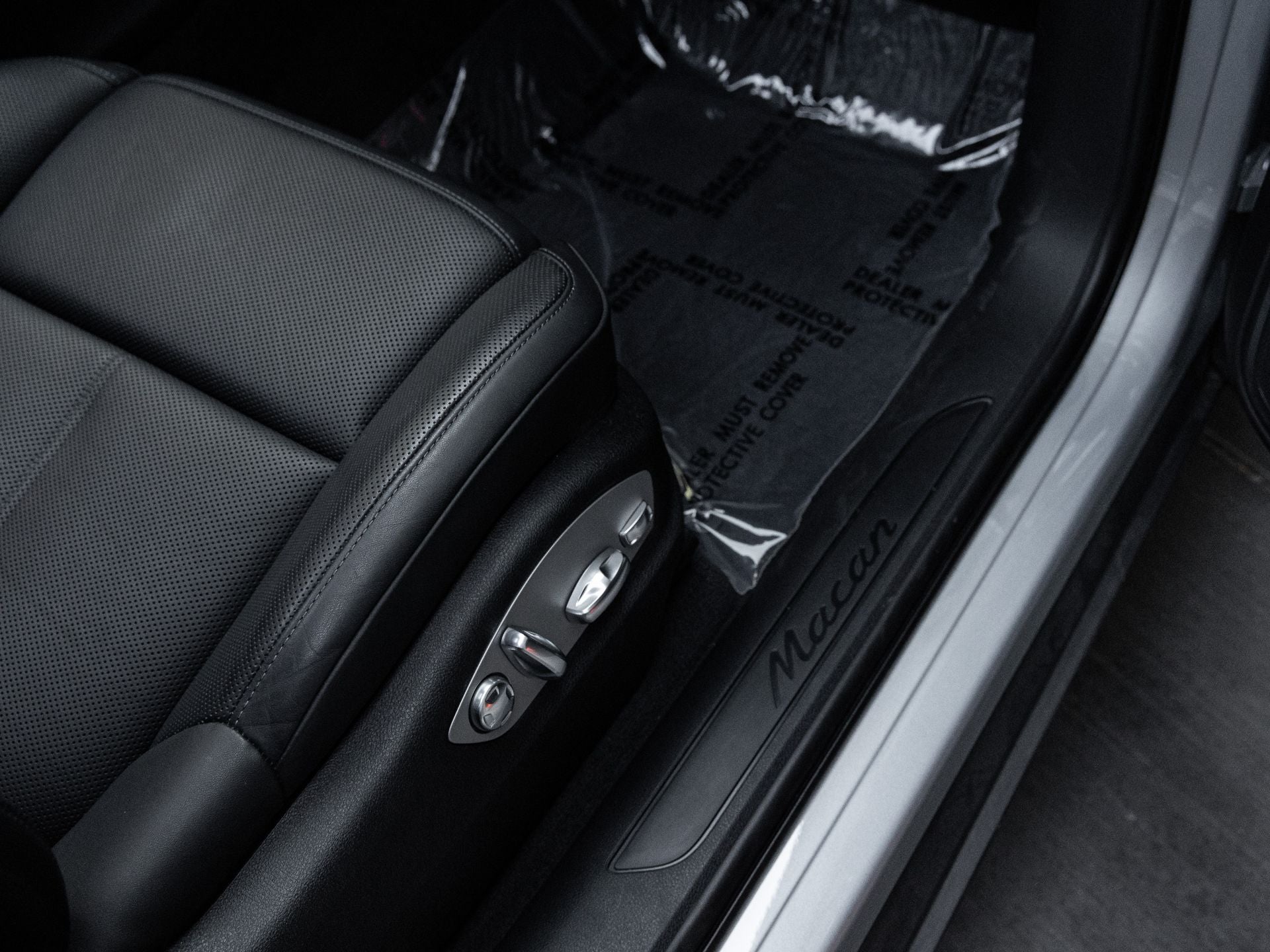 2025 Porsche Macan Macan