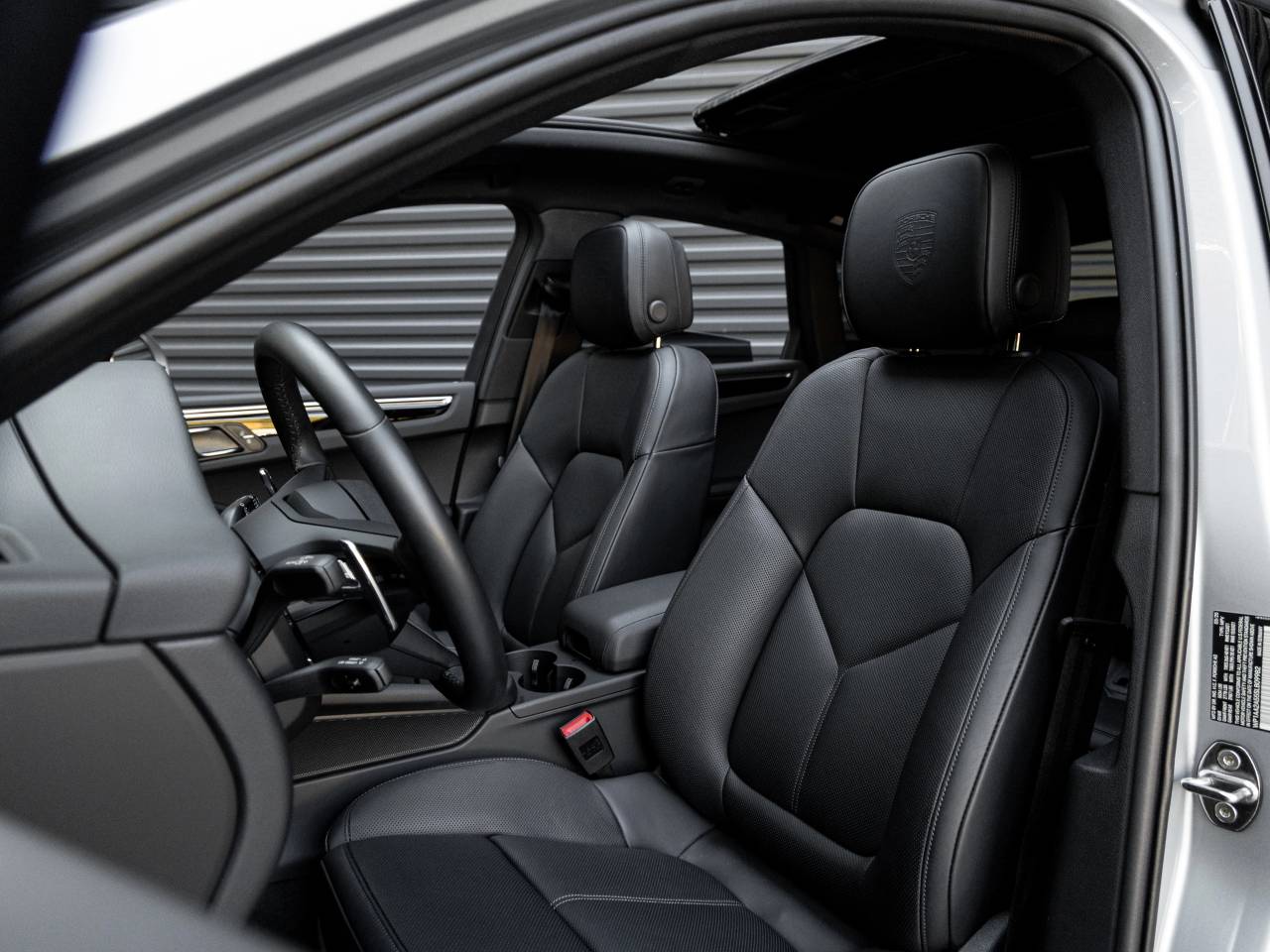 2025 Porsche Macan Macan