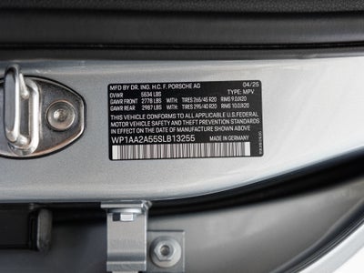 2025 Porsche Macan Base