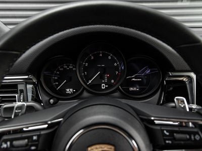 2025 Porsche Macan Macan