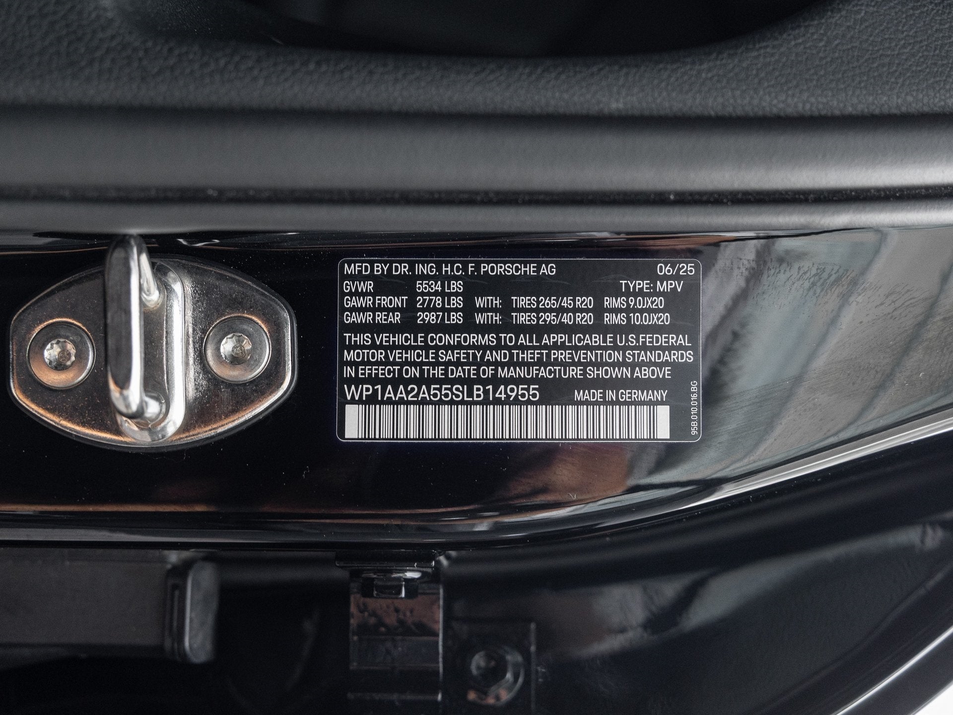 2025 Porsche Macan Macan