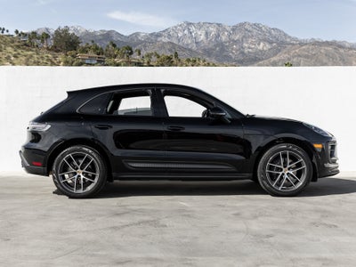 2025 Porsche Macan Macan